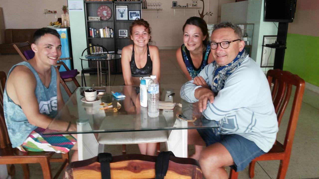 Cube Hostel Krabi town Kültér fotó