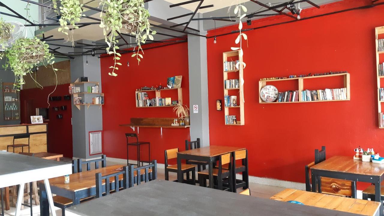 Cube Hostel Krabi town Kültér fotó