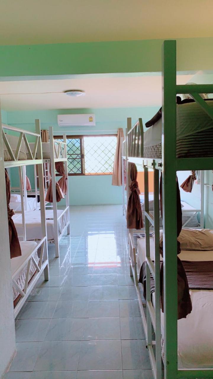 Cube Hostel Krabi town Kültér fotó